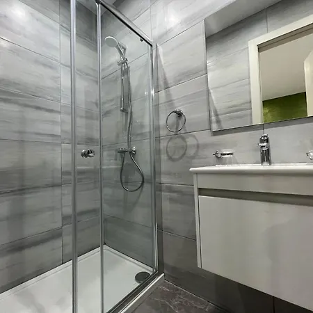 4 Bedroom Seafront * Sliema