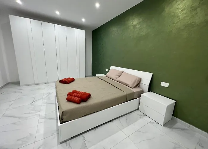 Appartement 4 Bedroom Seafront *