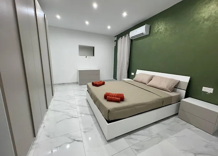 4 Bedroom Seafront Sliema